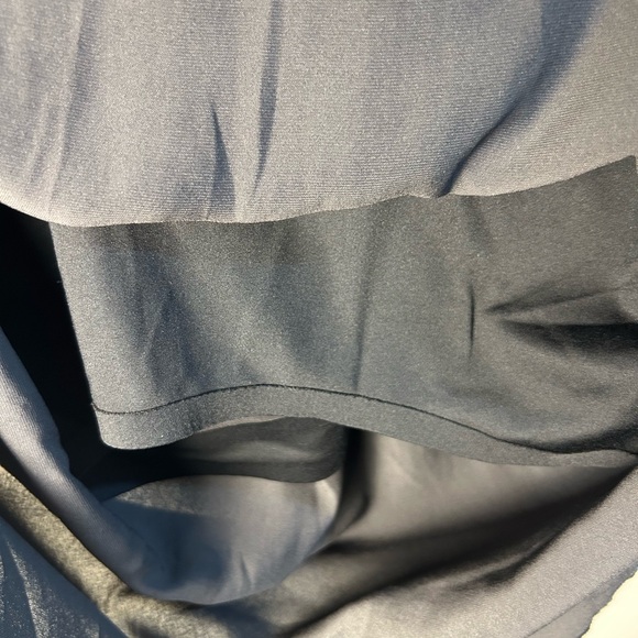 SHEBIRD‎ The Stella Satin V Neck Shaper Blouse Size 7 Black Sleeveless Padded - Picture 4 of 6